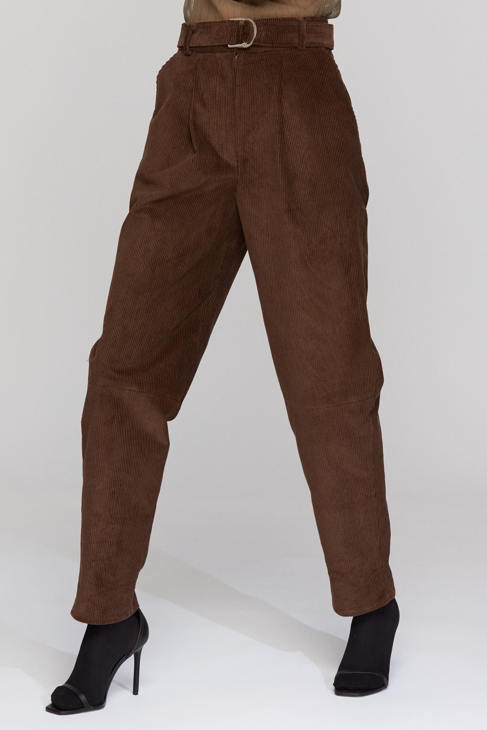 Pantaloni Conici Din Catifea Reiata De Bumbac "Anais"