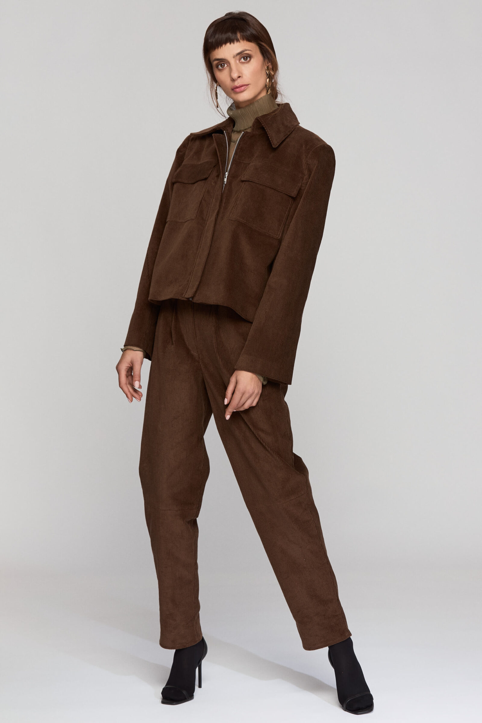 Set Jacheta Si Pantaloni Din Catifea De Bumbac "Anais"