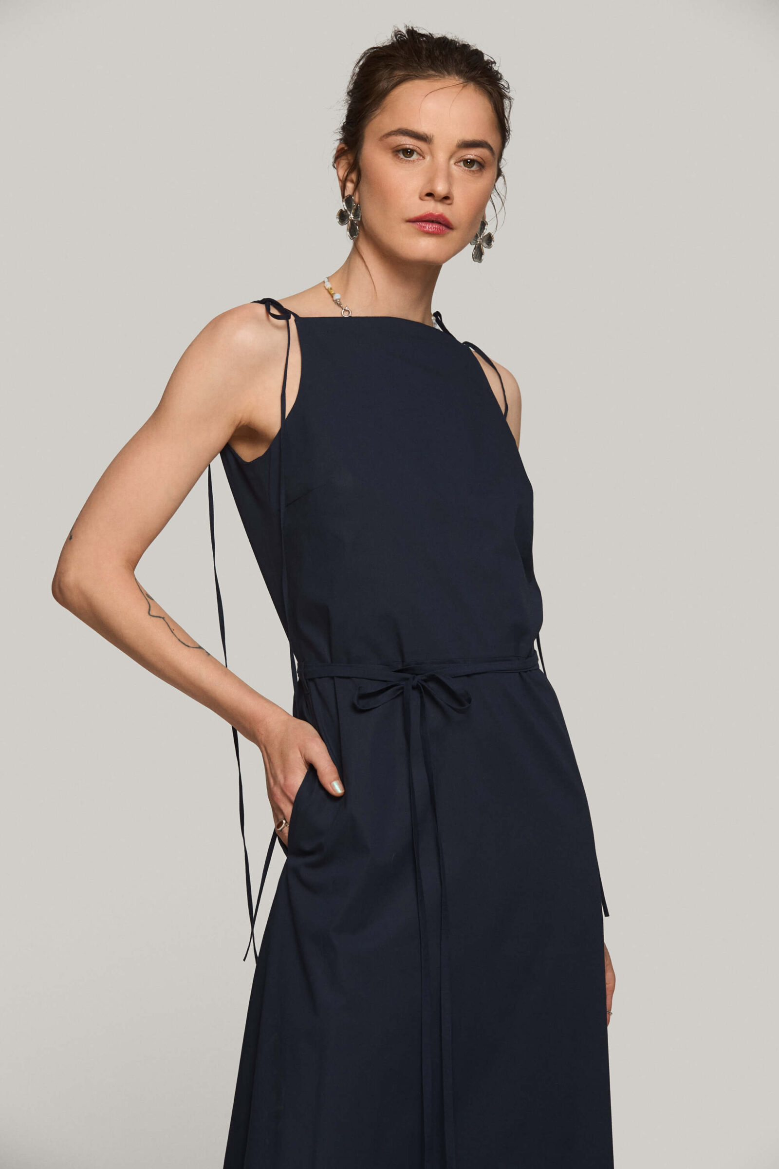 Rochie Din Bumbac Cu Spatele Gol "Soraya"