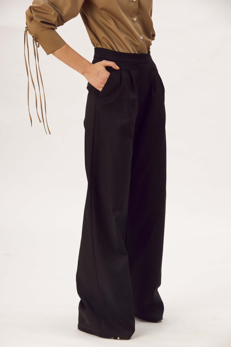 Pantaloni Largi Din Bumbac Satinat "Vega"
